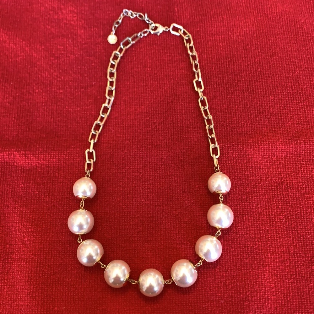 Gold faux pearl necklace